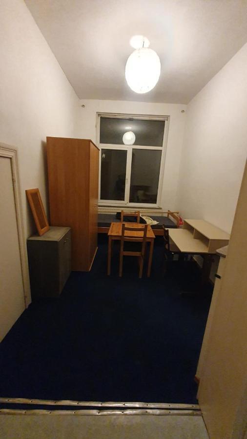 European District Studios Brussel Eksteriør bilde